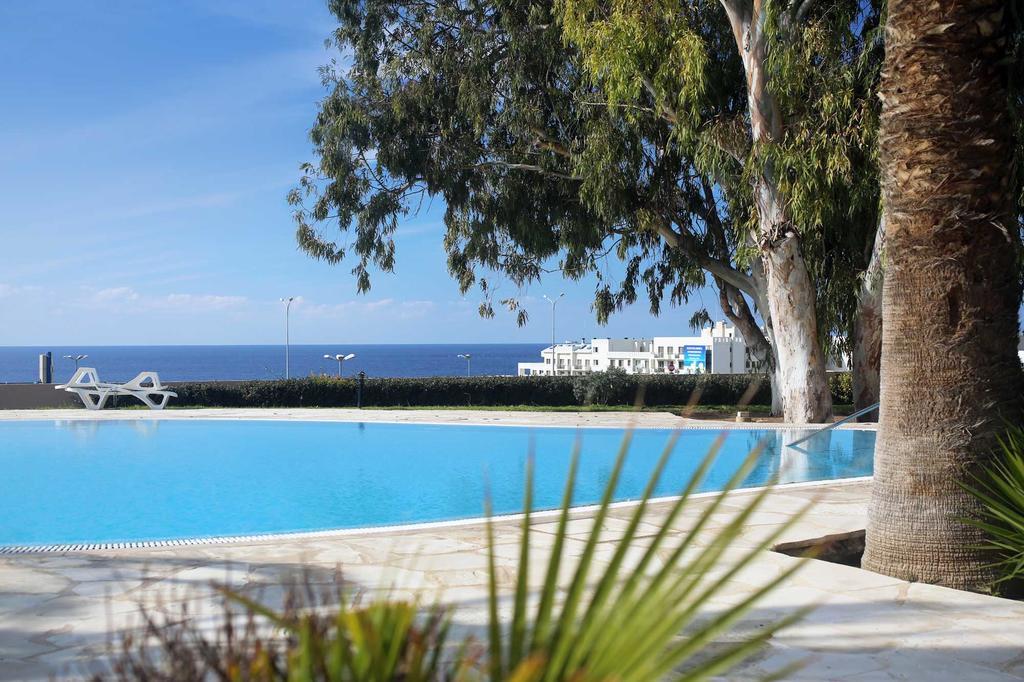 Kings Palace - Modern Penthouse With Incredible Sea Views بافوس المظهر الخارجي الصورة